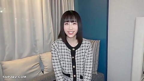 Despite Her Idol-like Innocent Visuals, She Has A Strong Sexual Desire And A Very Dirty Body