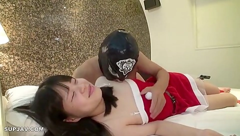 Cute Santa Claus And His Wife Make Out Like A Fairy!