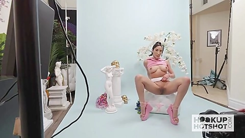 Chloe Amour Dp Bts