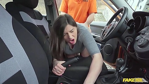 teen 18+ Wants Her Licence