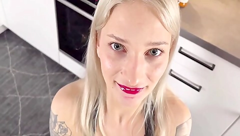 Bake And Gape With Fairybond - Am I Good At Anal Cocking In Kitchen? 21 Min