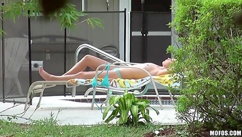 Topless Theory With Hot Tanned Babe