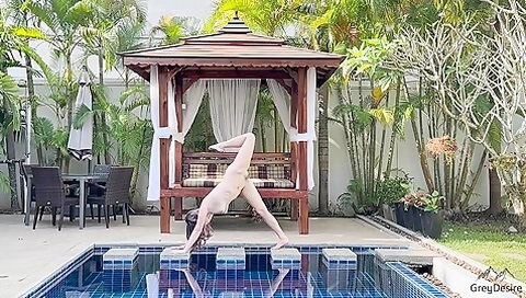 Nude Yoga: Balance Practice Workout Yoga With Grey