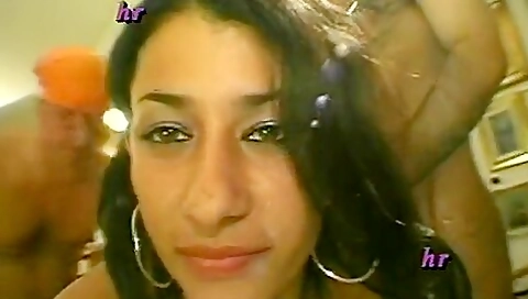 Amateur Swingers Scene In Innocente E Perversa 01