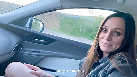 Russian Blogger Got Slut To Have A Blowjob In The Car. With Conversations. Your-porn