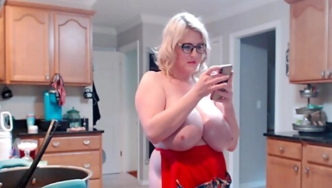 Busty Blonde With Big Natural Boobs